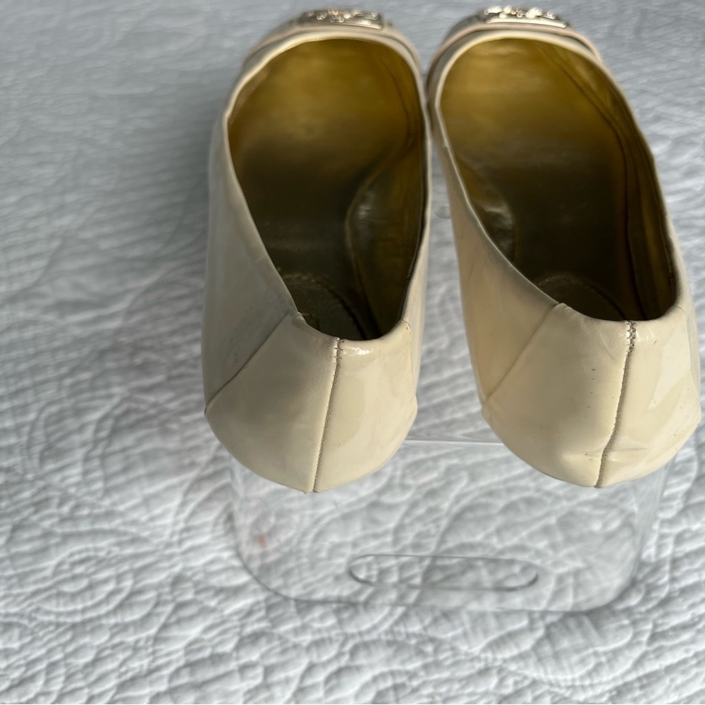 Coach Flats - Picture 4 of 10